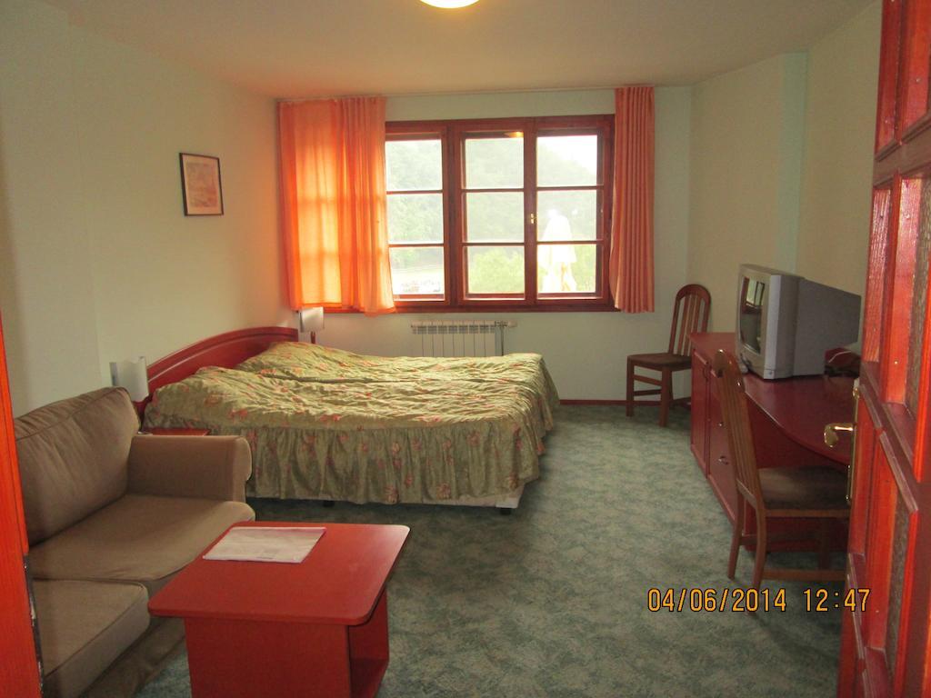 Fisherman'S Hut Family Hotel Beden 部屋 写真